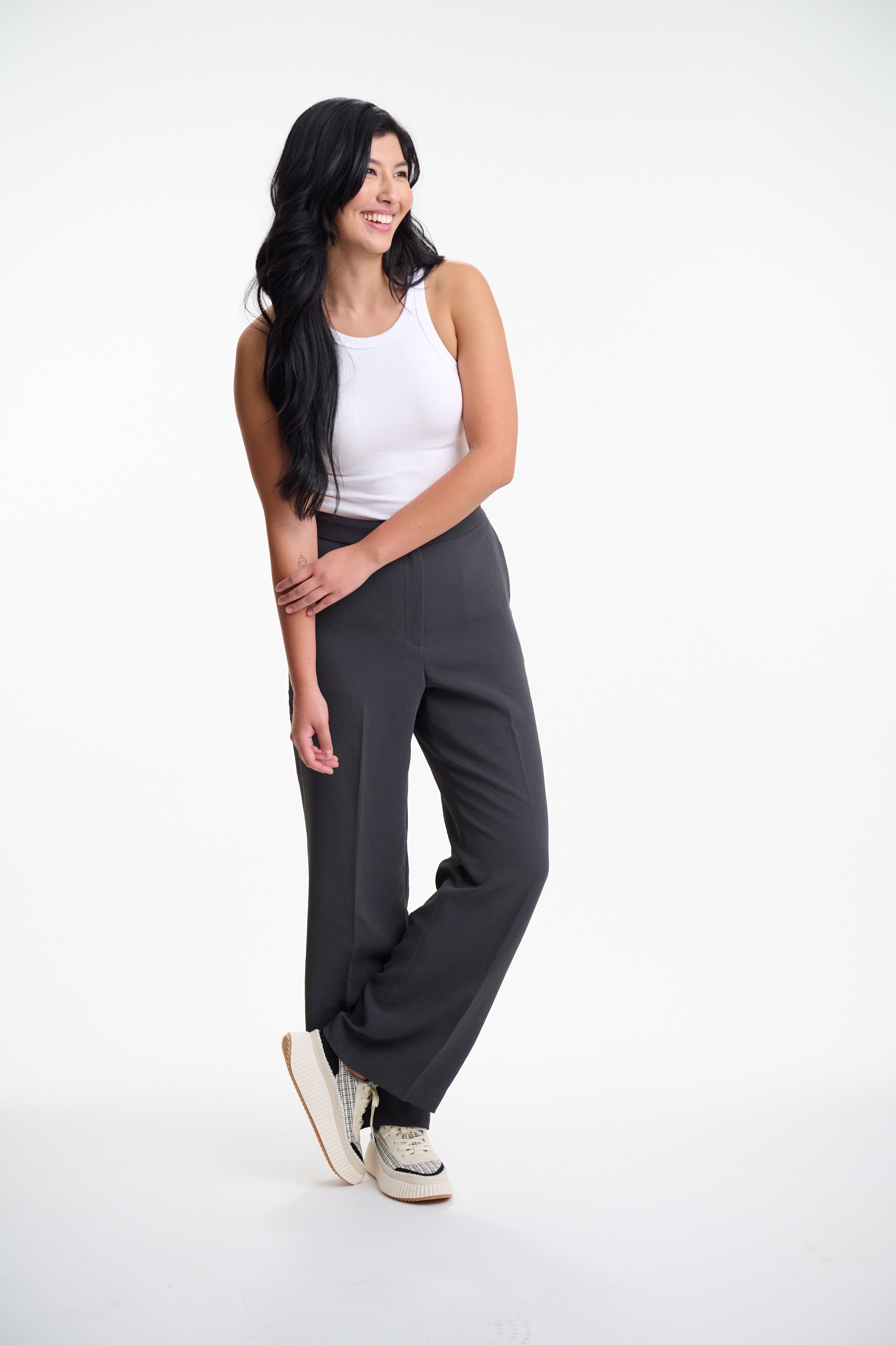 the versa straight leg pant