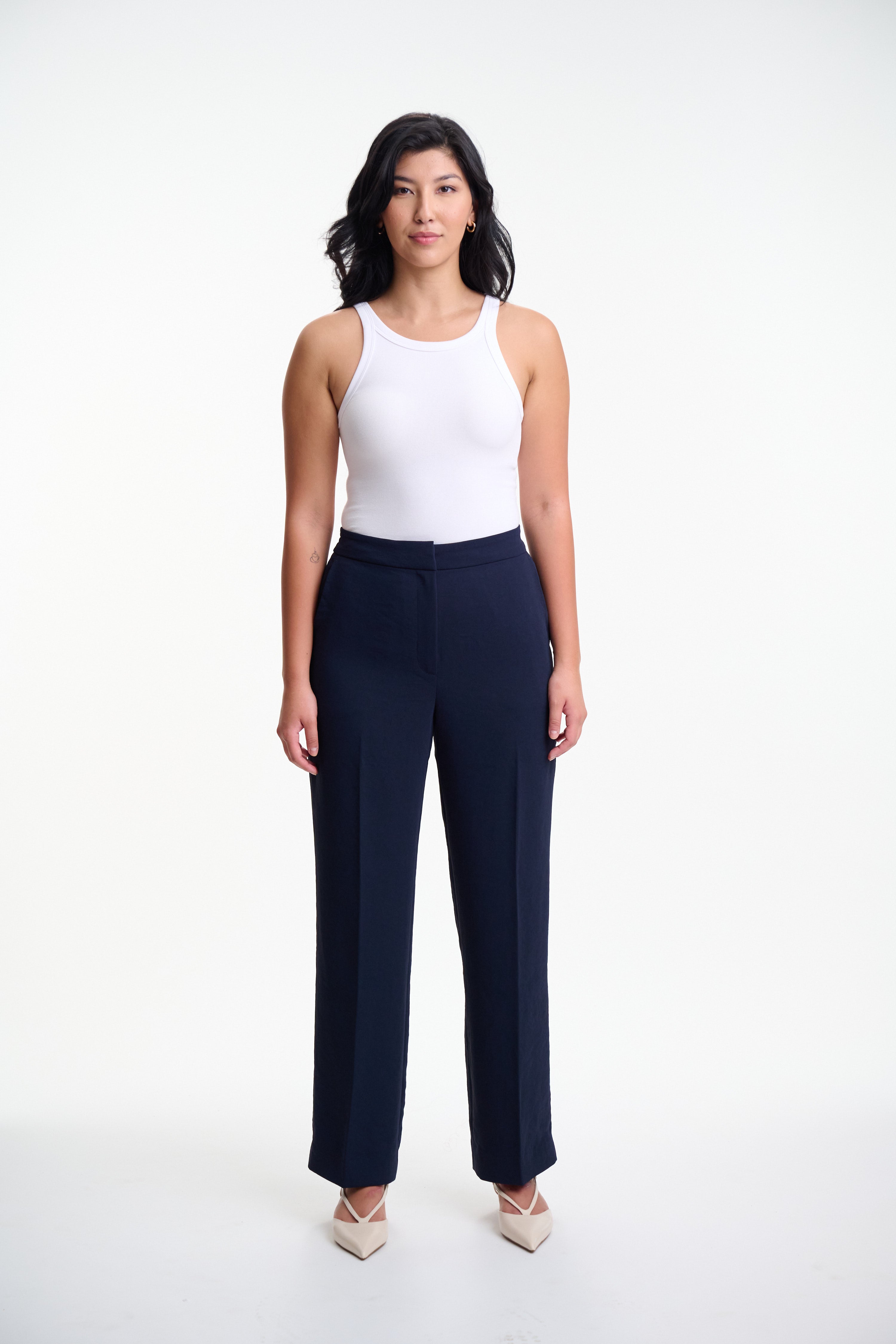 the versa straight leg pant