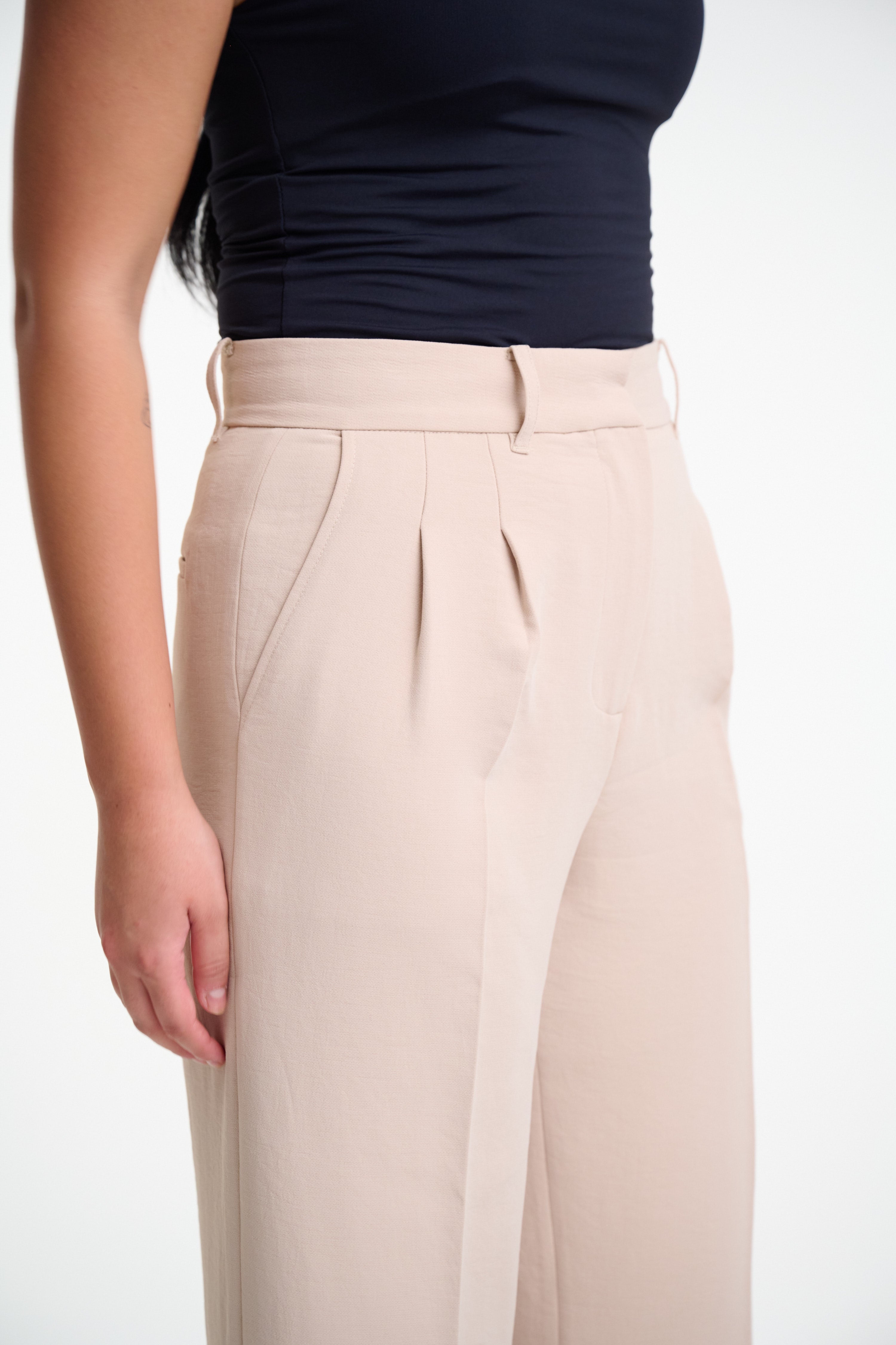 the avia wide leg pant