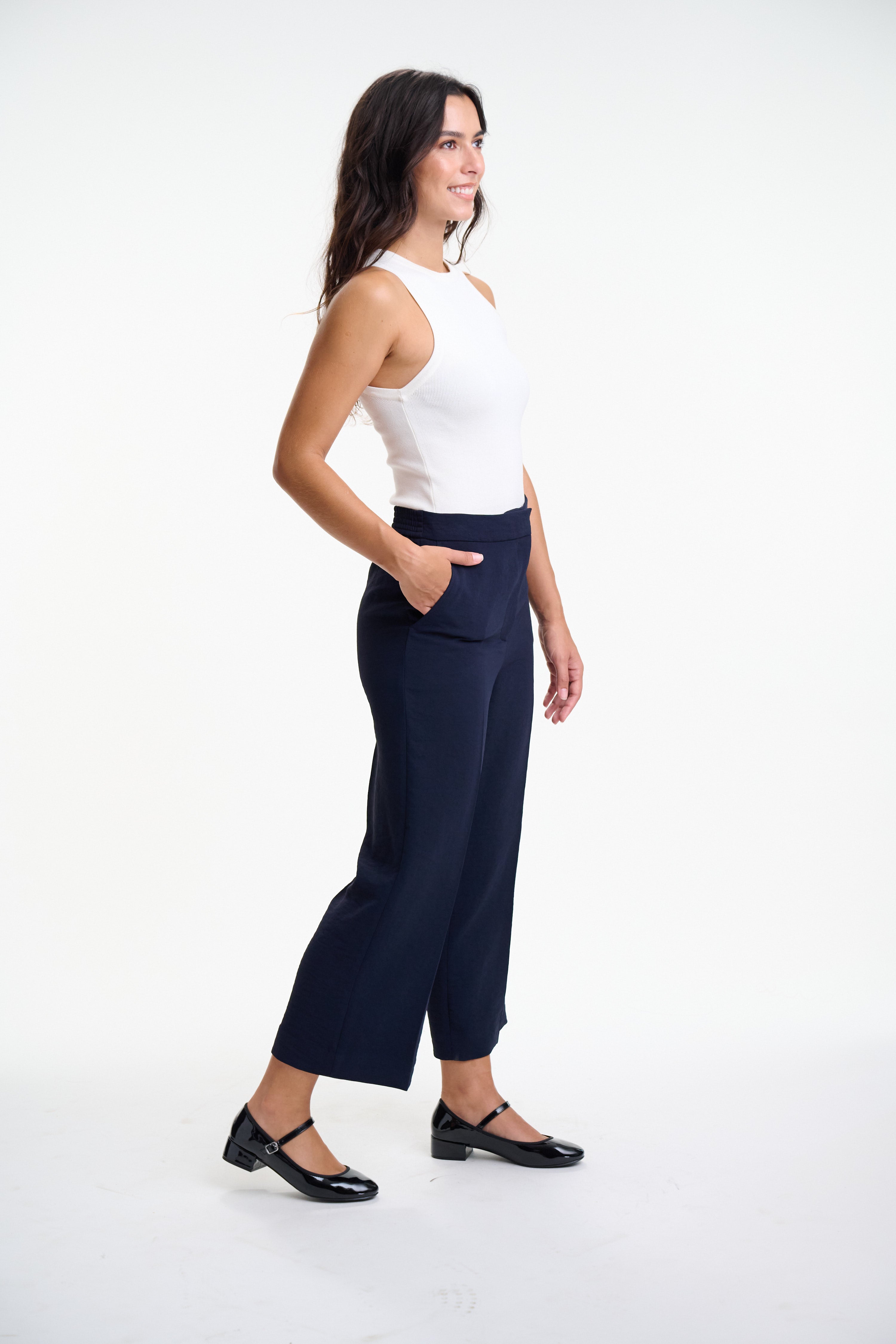 the versa cropped pant