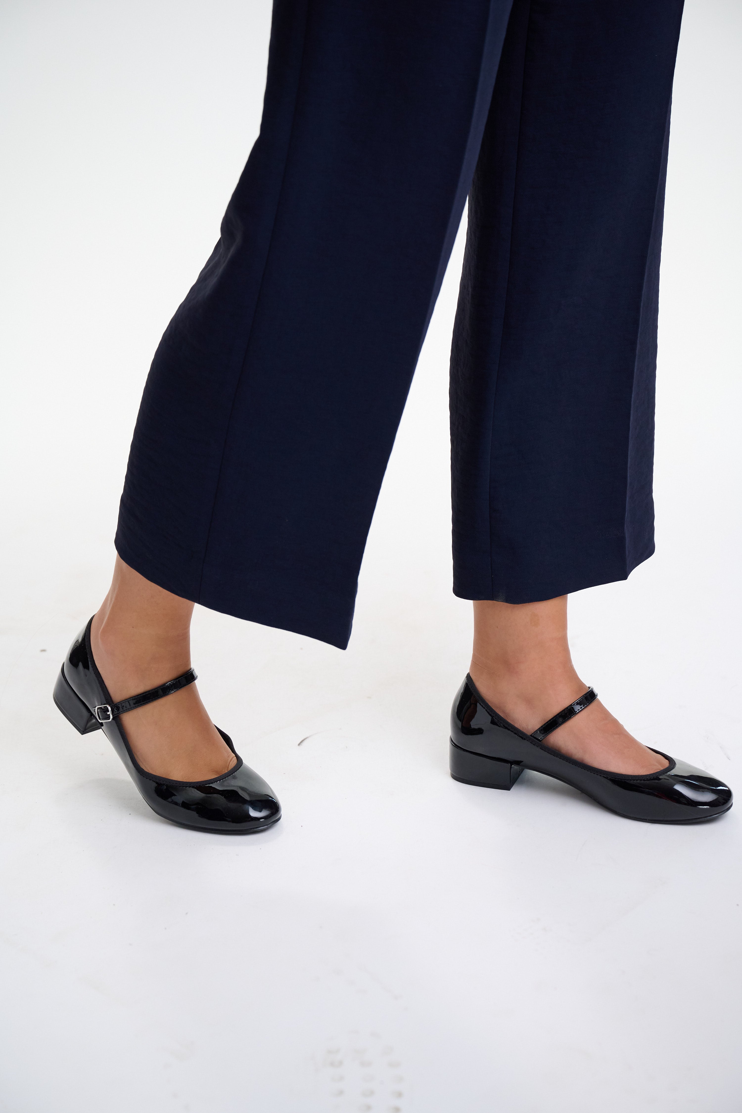 the versa cropped pant