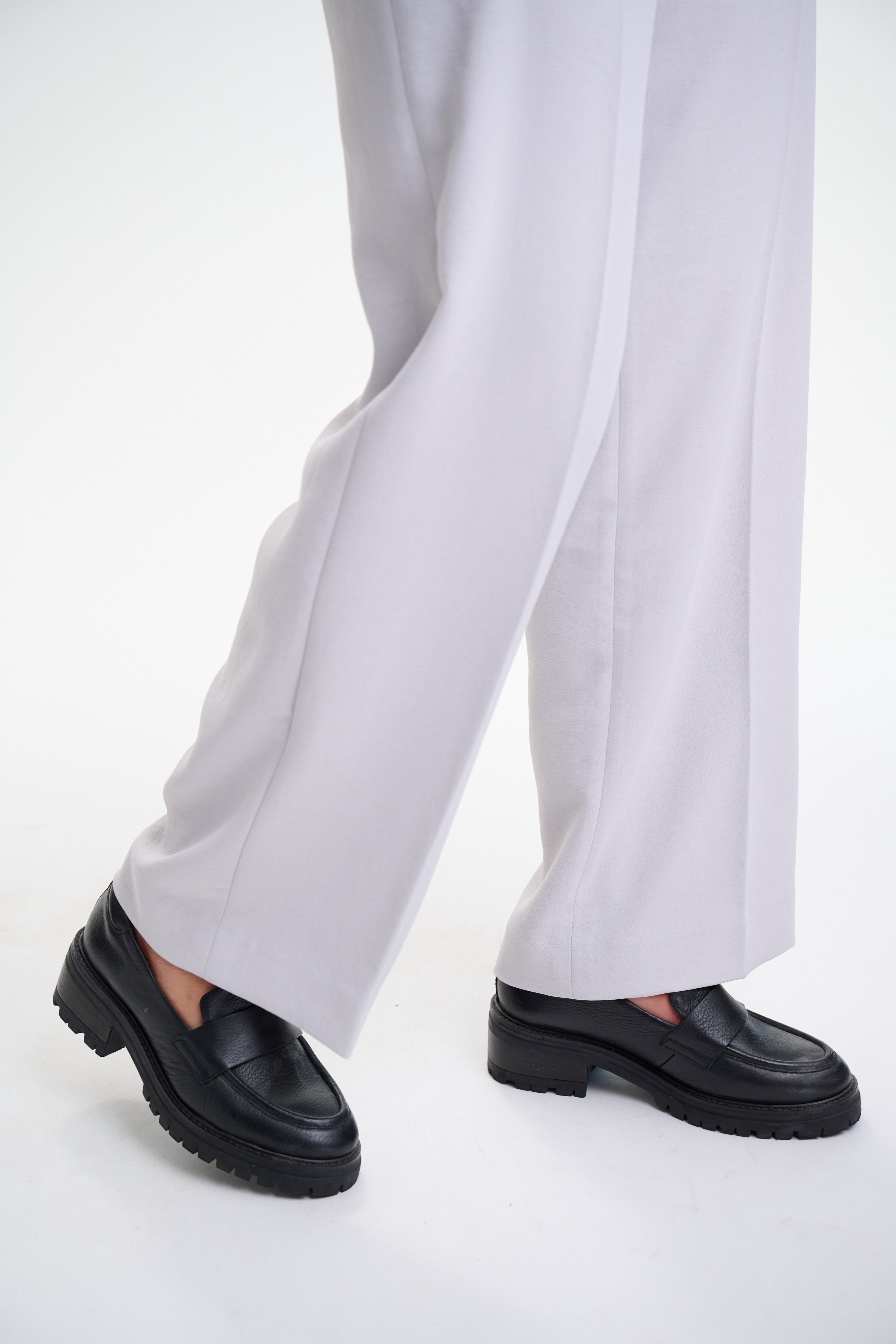the versa straight leg pant